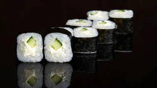 Ролл «Мини с огурцом»